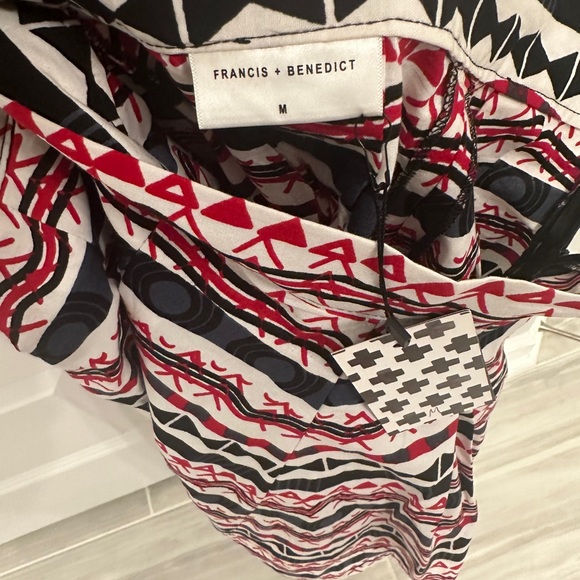 Francis + Benedict Super Mini - Picture 2 of 2